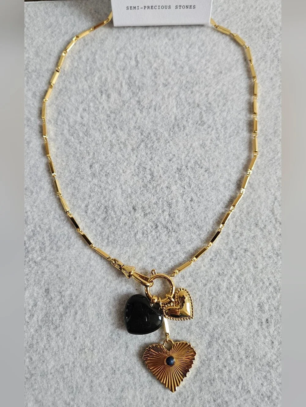Madewell Engine Turned Lapis Heart Charm Necklace - Picture 11 of 14